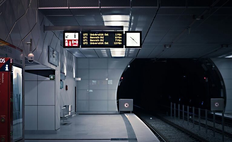 digital platform hub 634022880